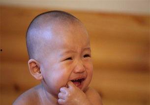 宝宝吃瓜之后吐,吐出的是惊喜还是挑战？