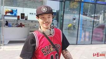 滑板少年吃瓜,揭秘街头风云背后的秘密